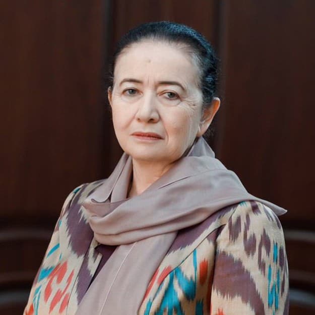 Elmira Bositxonova